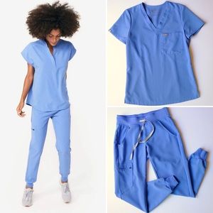 FIGS Ceil Blue Scrub Set